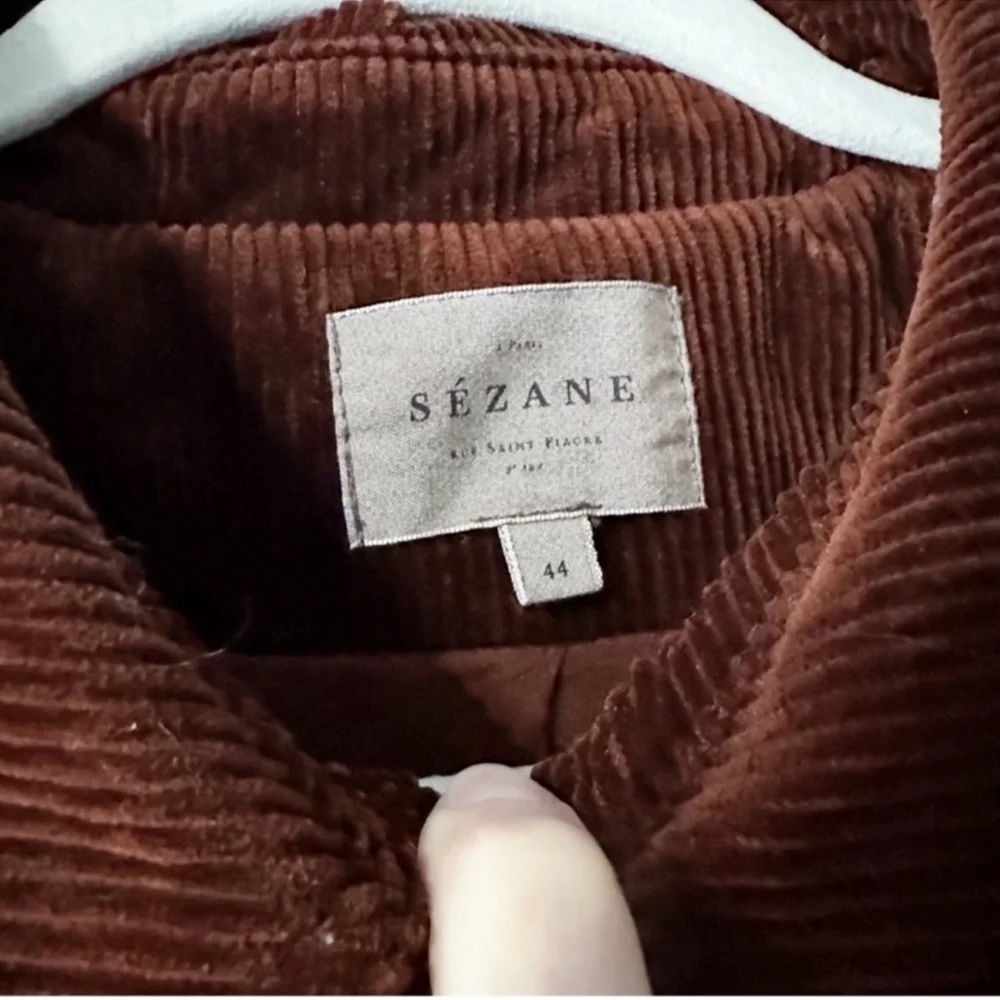 Sezane Madenn Jacket Corduroy Red Rust
Brown Size 44 US 12 - Picture 7 of 9